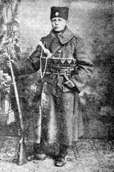 Gunmin Dummledore - Stanislav_Krakov_in_uniform,_1912.jpg